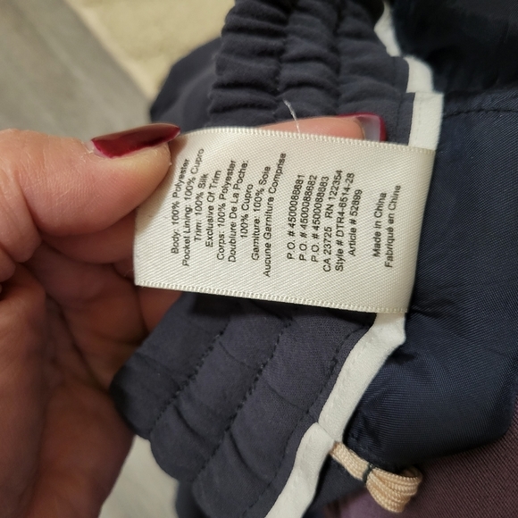 Aritzia Navy Jogger Pants - Picture 8 of 9